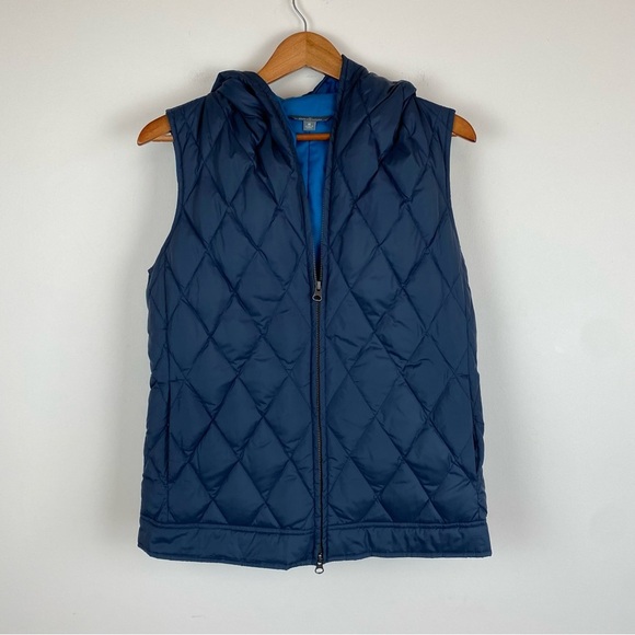 LL Bean Signature Hooded Quilted Down Vest - Picture 1 of 7